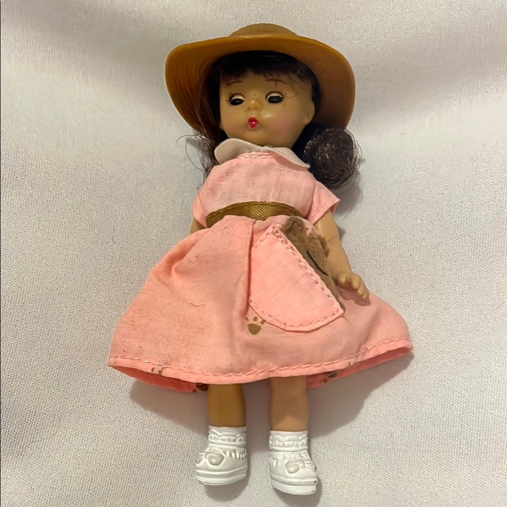 Madame Alexander McDonalds 2002 Doll #5 100th Anniversary